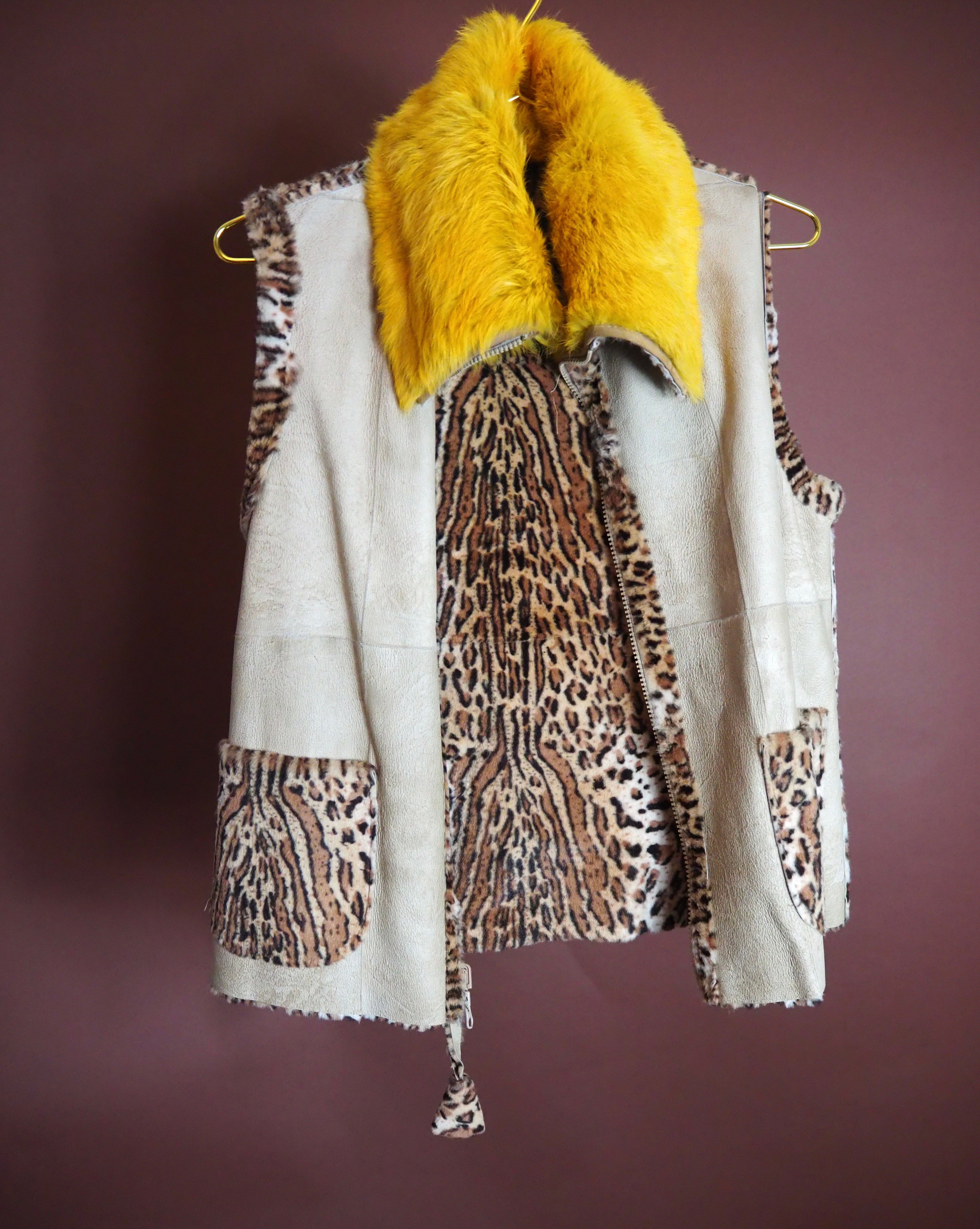 Yellow sales fur collar